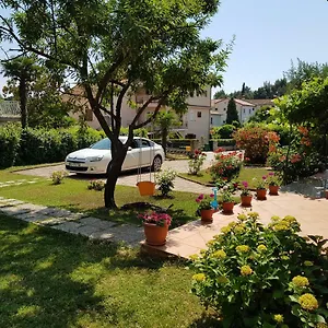  Apartman Studio Rafael